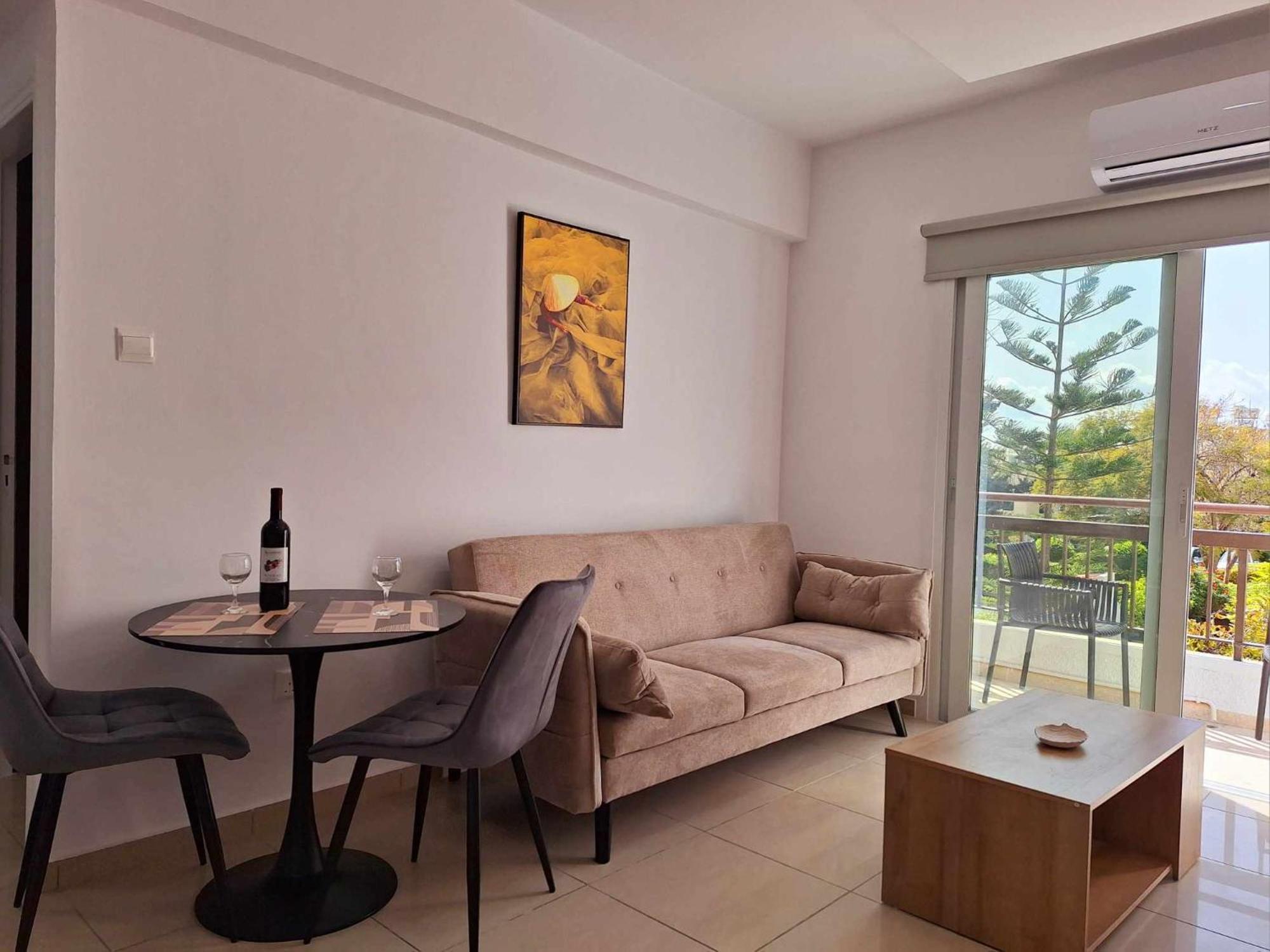 Stylish Apt Kato Paphos Close To Beach & Vibrant Harbor Life Εξωτερικό φωτογραφία