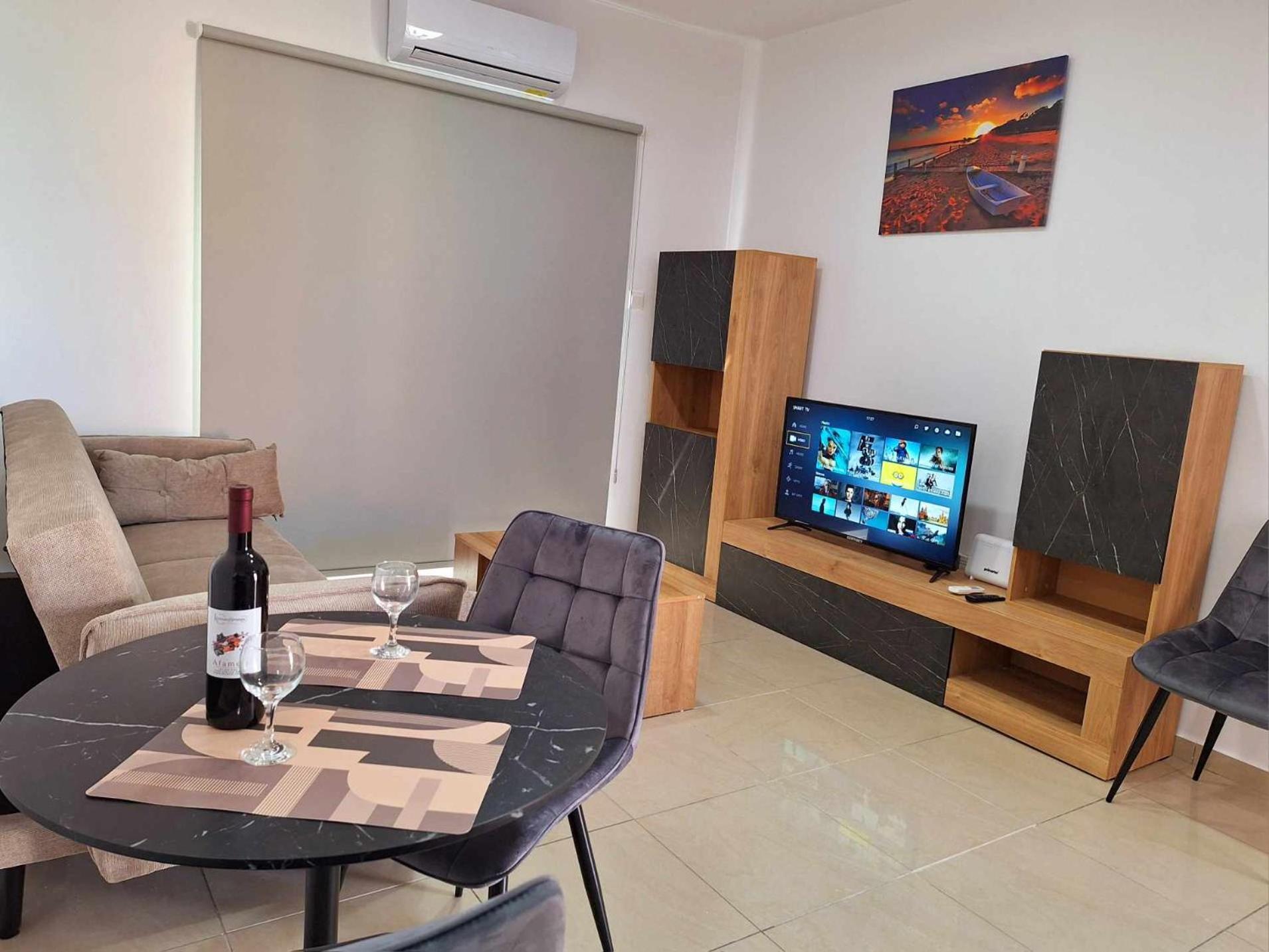 Stylish Apt Kato Paphos Close To Beach & Vibrant Harbor Life Εξωτερικό φωτογραφία